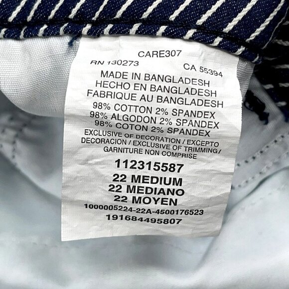 NEW Lee SIZE 22 (44x7") Navy Railroad Stripe Stretch Midrise Regular Fit Shorts - Picture 5 of 6